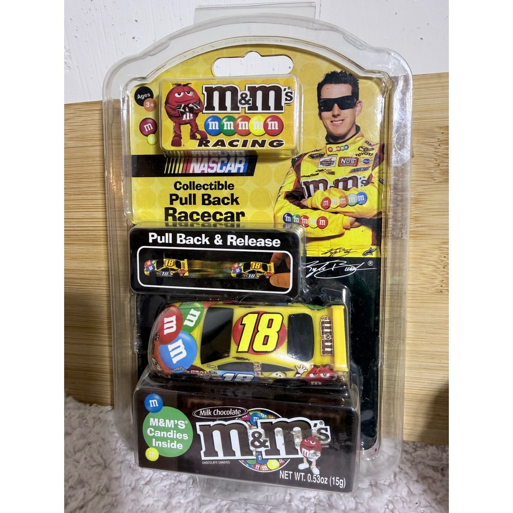 M&M's Racing NASCAR Kyle Busch #18 Pull Back Racecar Toy & Candy New 2009